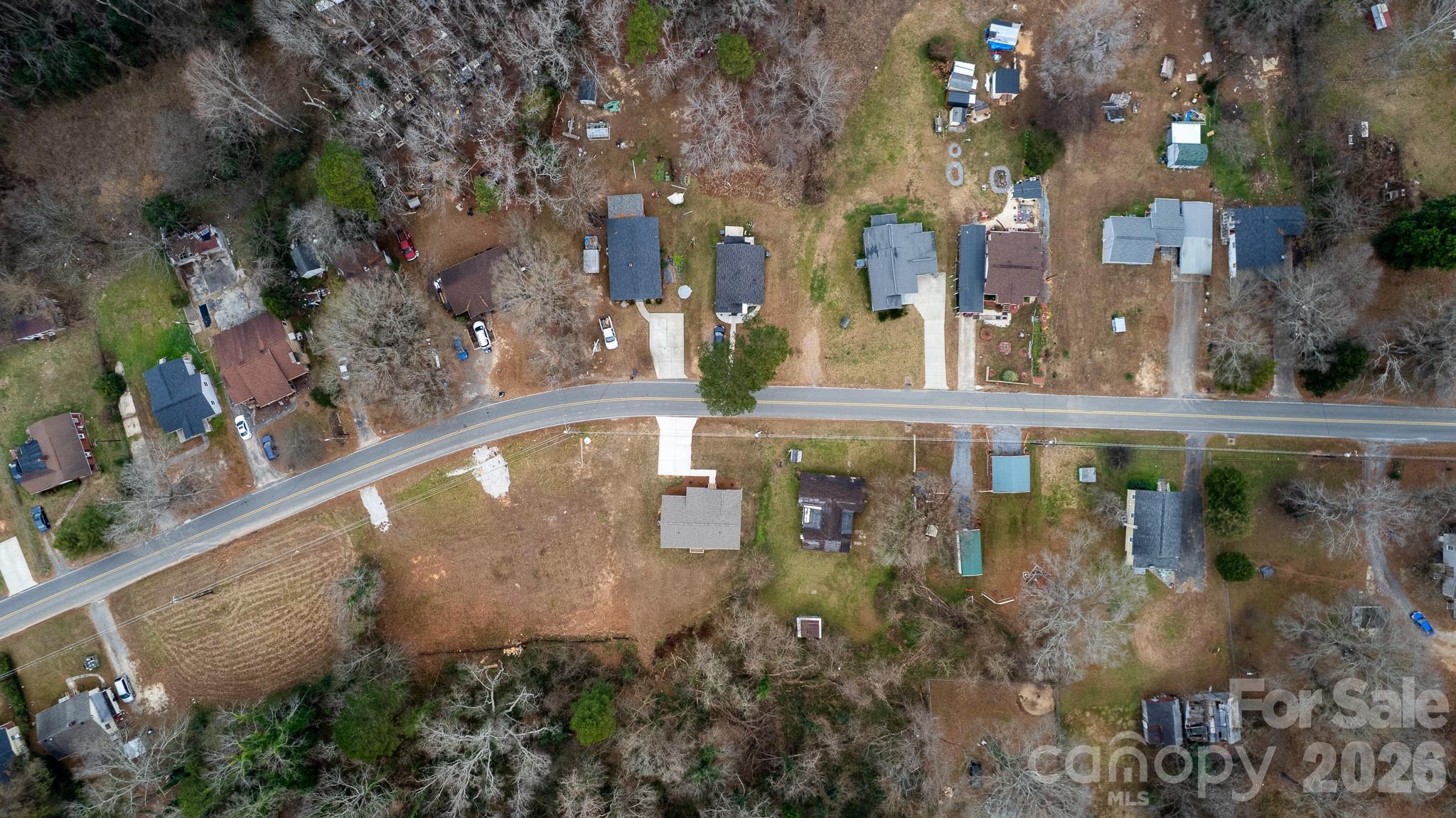 407 Queens Road Gastonia, NC 28052 - Photo 34 of 34 a view of a building in the background