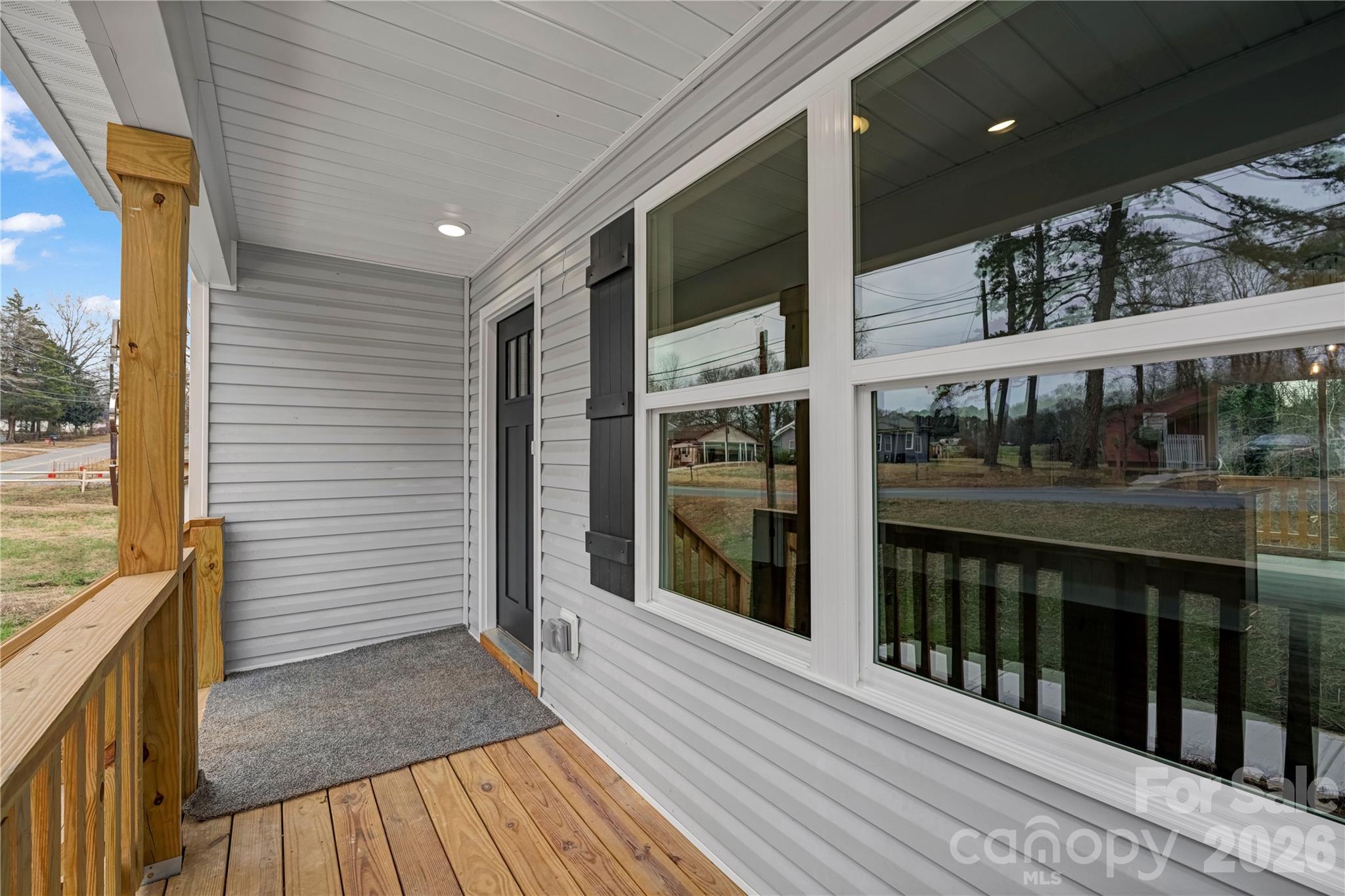 407 Queens Road Gastonia, NC 28052 - Photo 7 of 34 a view of a balcony