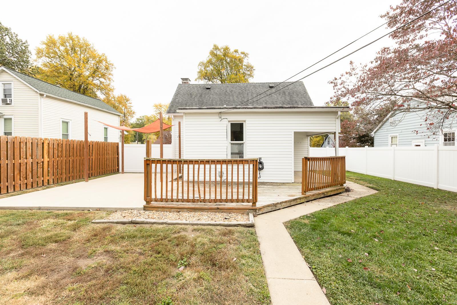1013 Scheel Street Belleville, IL 62221 - Photo 21 of 29 Gallery Image 21