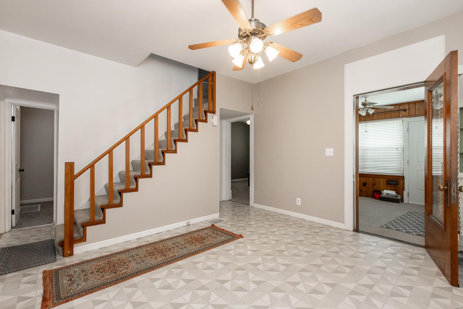 1013 Scheel Street Belleville, IL 62221 - Photo 7 of 29 Gallery Image 7