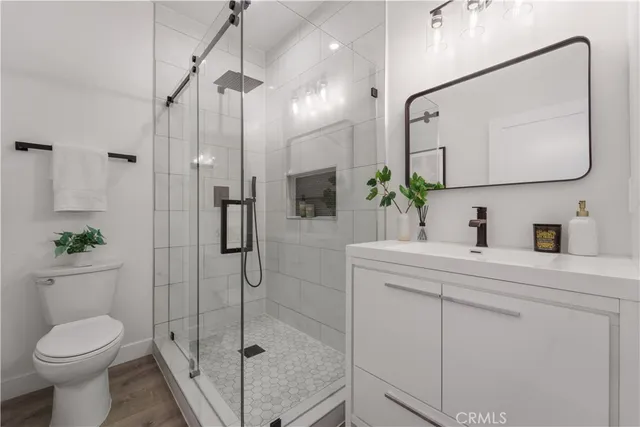 $4,950 | 7717 Jamieson Avenue, Reseda, CA 91335