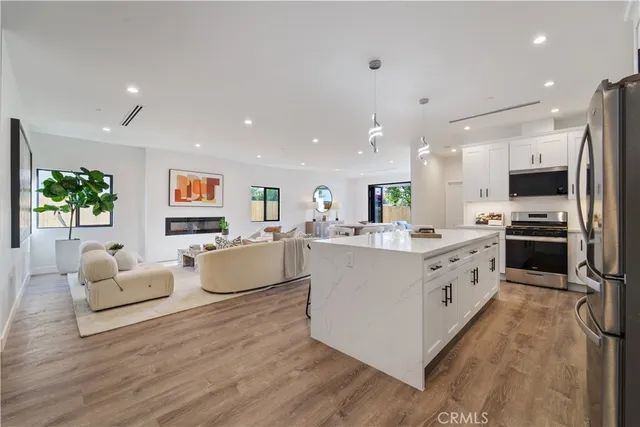 $4,950 | 7717 Jamieson Avenue, Reseda, CA 91335