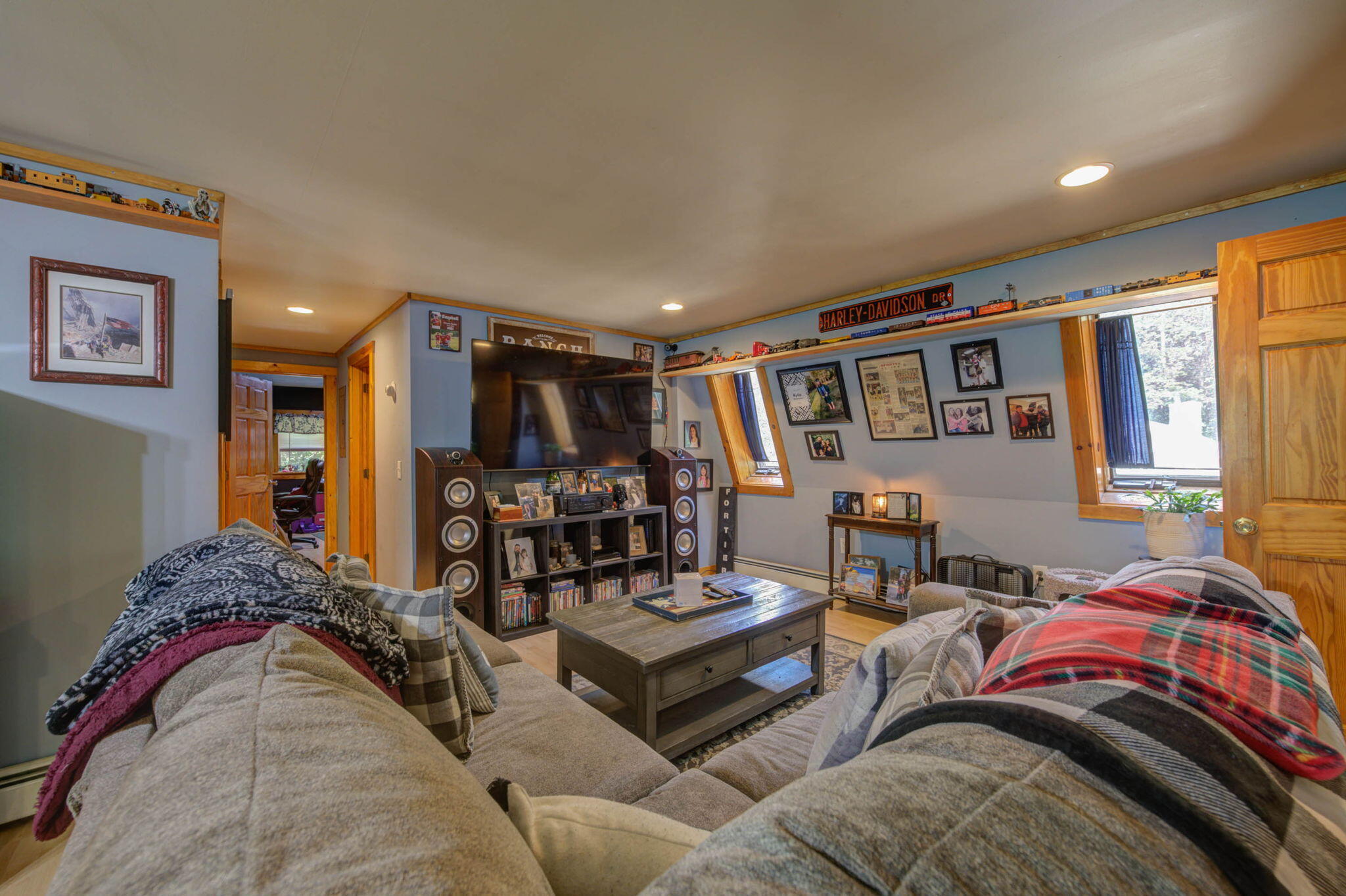 203 Paris Hill Road South Paris, ME 04281 - Photo 19 of 67 18-web-or-mls-pic-18