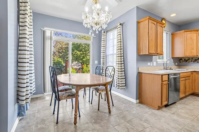 $475,000 | 25226 Balmoral Drive, Shorewood, IL 60404