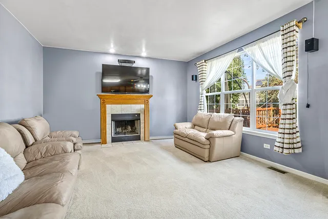 $475,000 | 25226 Balmoral Drive, Shorewood, IL 60404