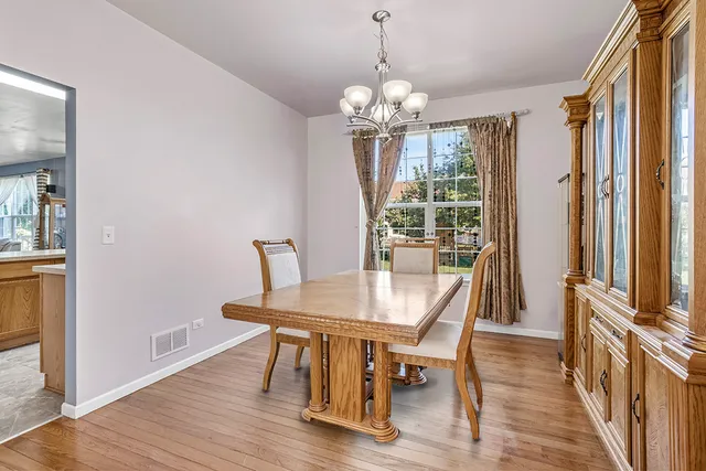 $475,000 | 25226 Balmoral Drive, Shorewood, IL 60404