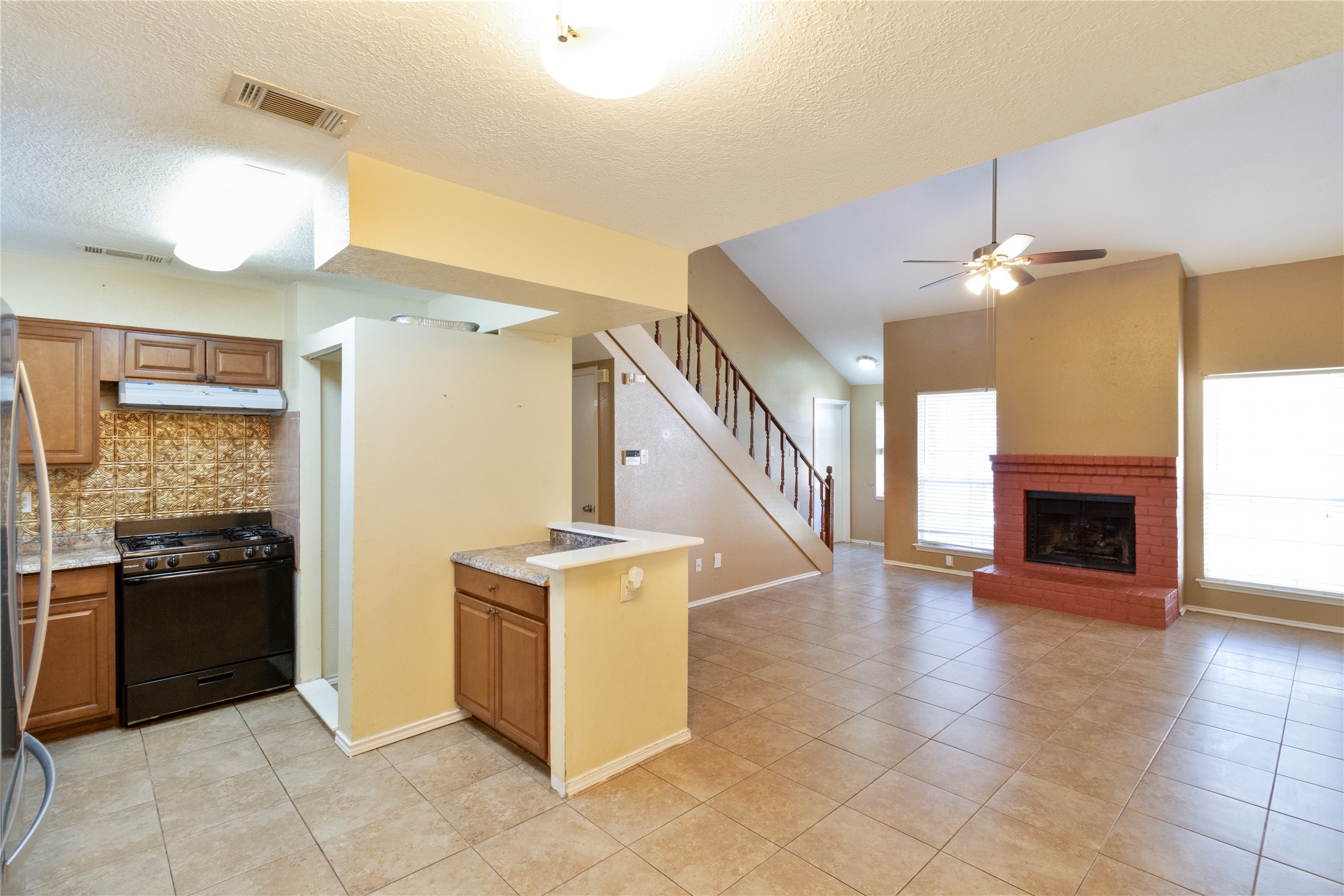 22902 Cabanna Road Spring, TX 77389 - Photo 3 of 20