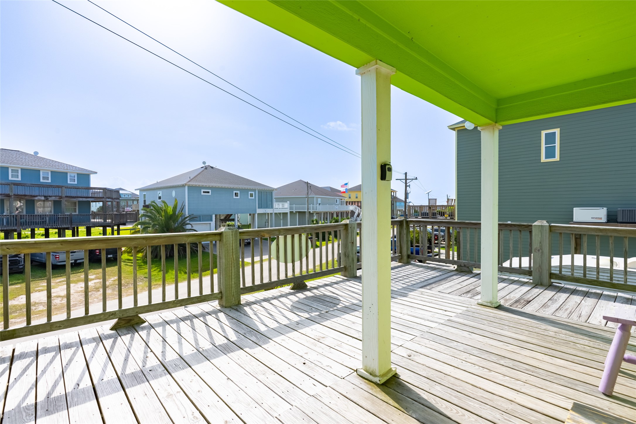 975 South Redfish Crystal Beach, TX 77650 - Photo 8 of 33