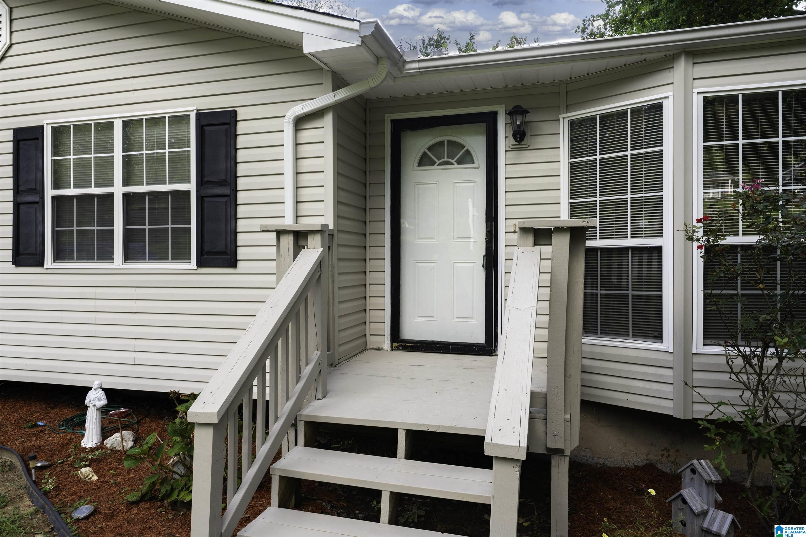 5933 Dewey Heights Road Pinson, AL 35126 - Photo 4 of 26