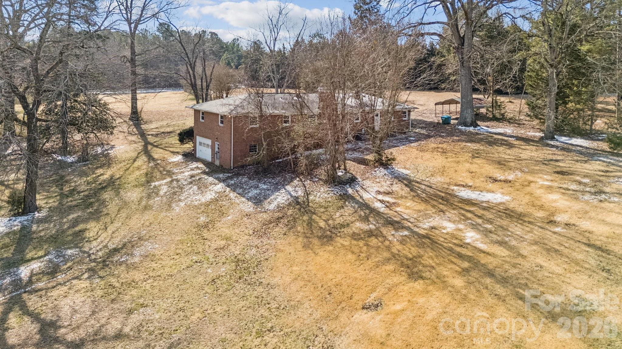 9525 Brief Road Charlotte, NC 28227 - Photo 6 of 46