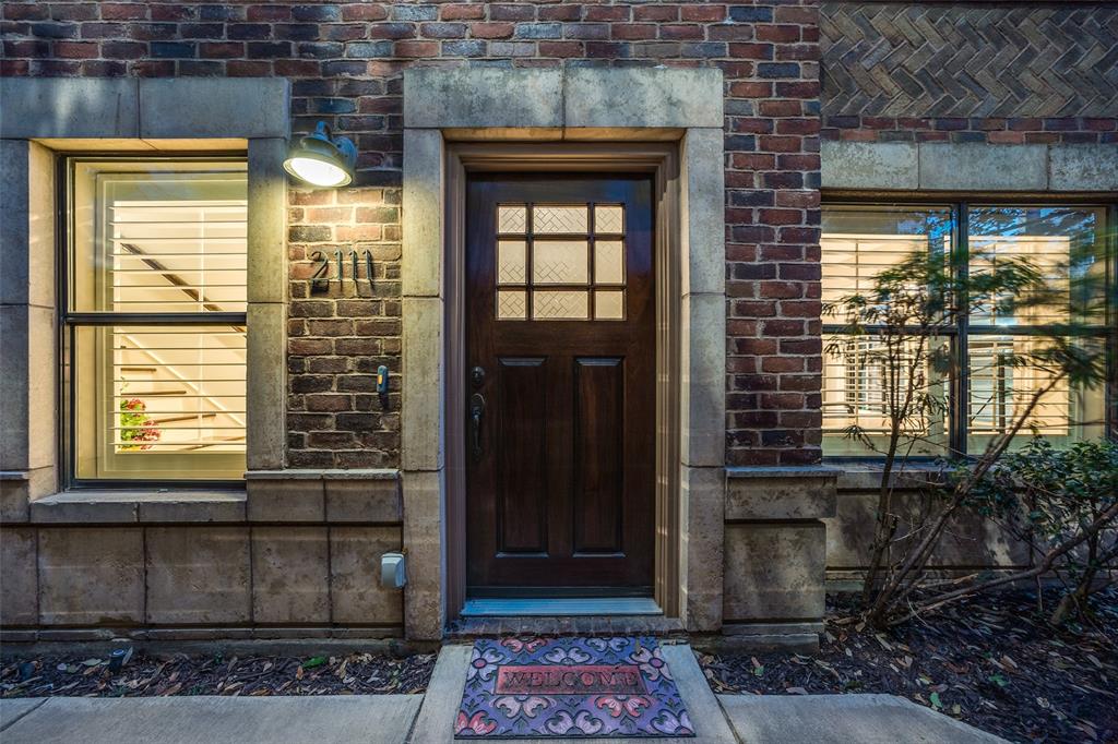 2111 Albany Street Dallas, TX 75201 - Photo 27 of 30