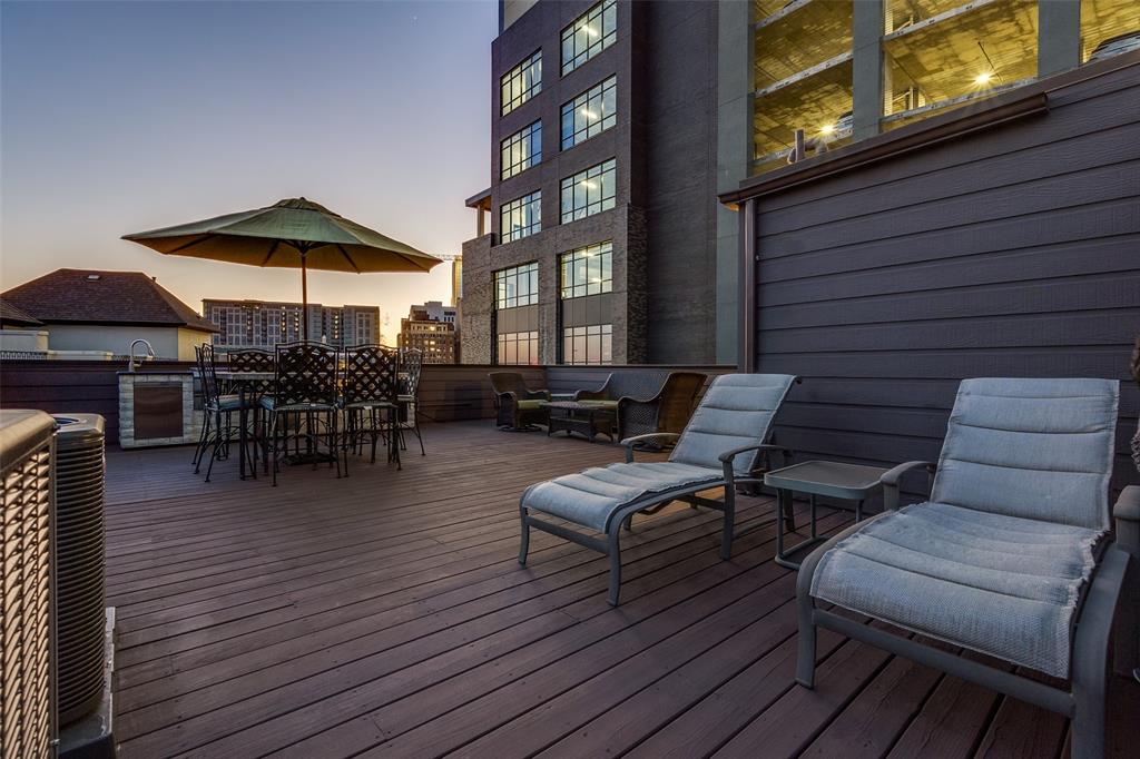 2111 Albany Street Dallas, TX 75201 - Photo 7 of 30