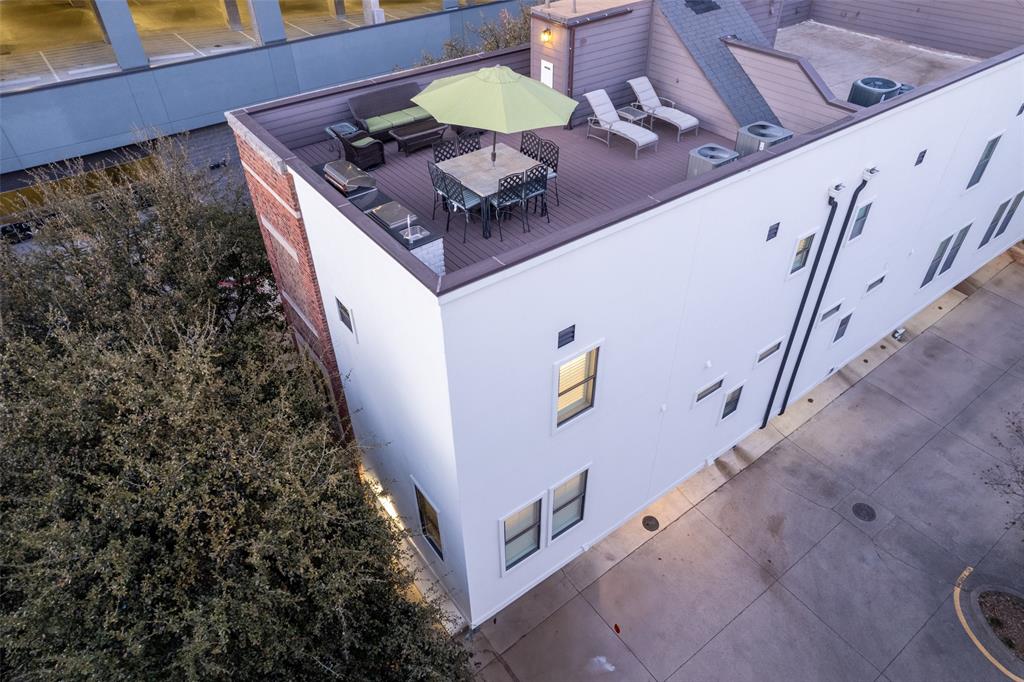 2111 Albany Street Dallas, TX 75201 - Photo 9 of 30