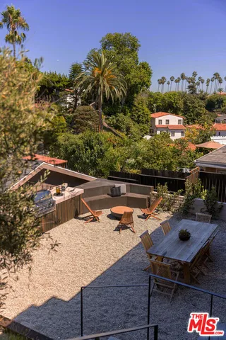 $2,438,000 | 3815 Chanson Drive, View Park, CA 90043