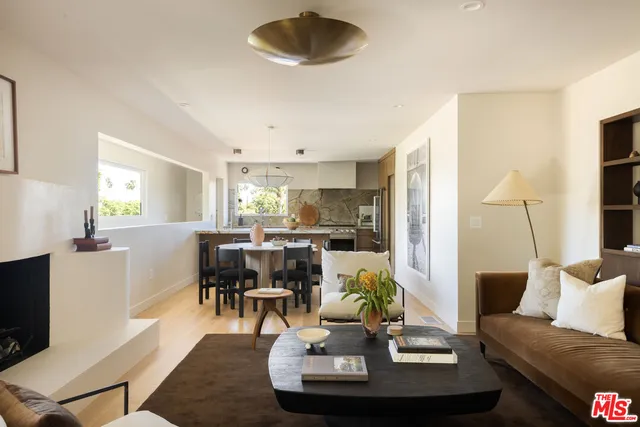 $2,438,000 | 3815 Chanson Drive, View Park, CA 90043