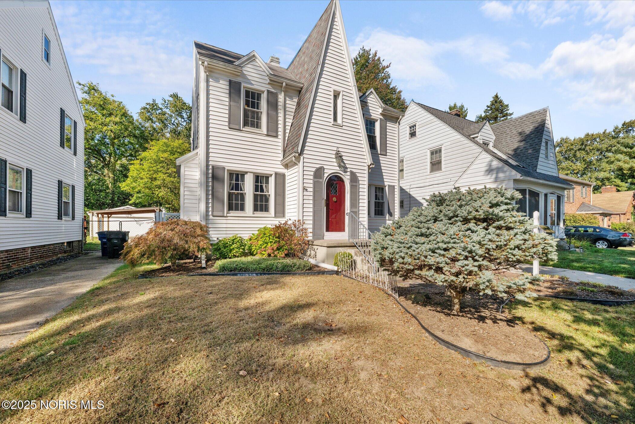 3215 Goddard Road Toledo, OH 43606 - Photo 2 of 32 02-DSC_1268