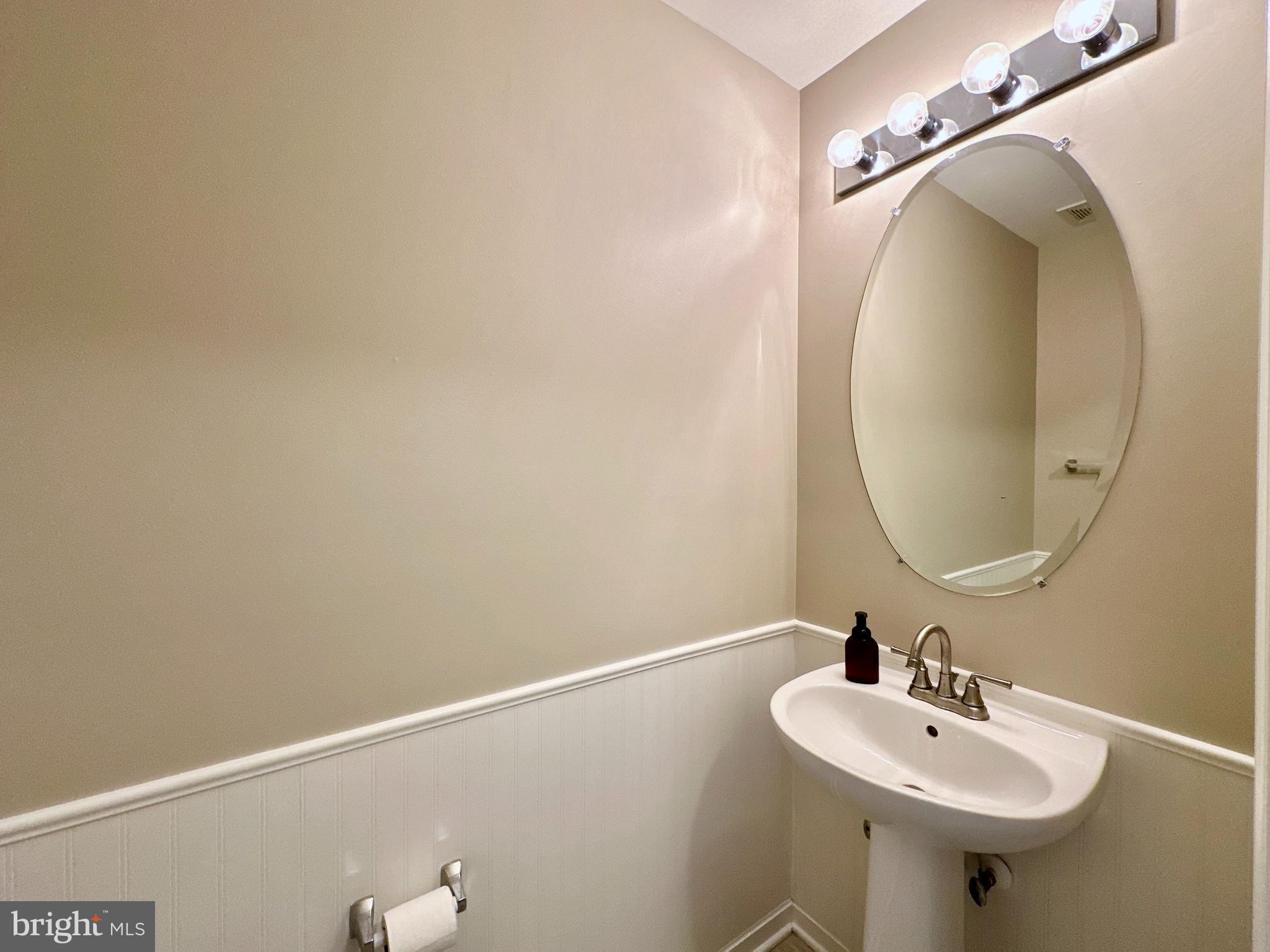 2030 Astilbe Way, Unit 2030 Odenton, MD 21113 - Photo 28 of 33