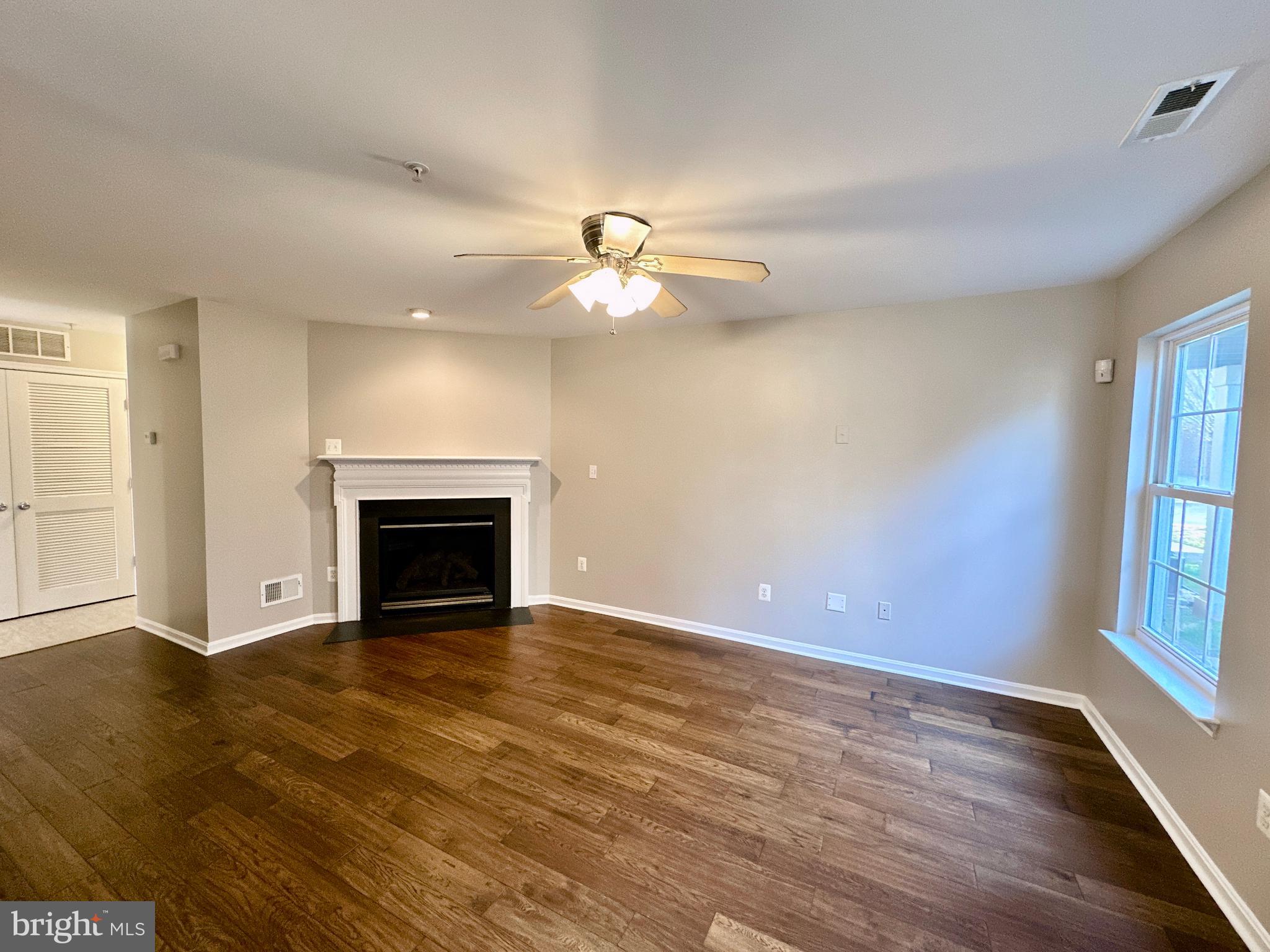 2030 Astilbe Way, Unit 2030 Odenton, MD 21113 - Photo 5 of 33