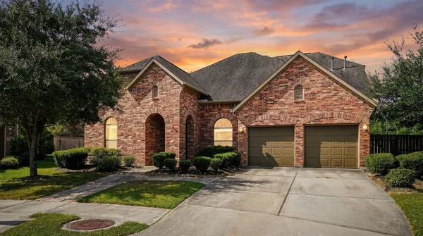 $450,000 | 18603 Landrum Point Lane, Spring, TX 77388