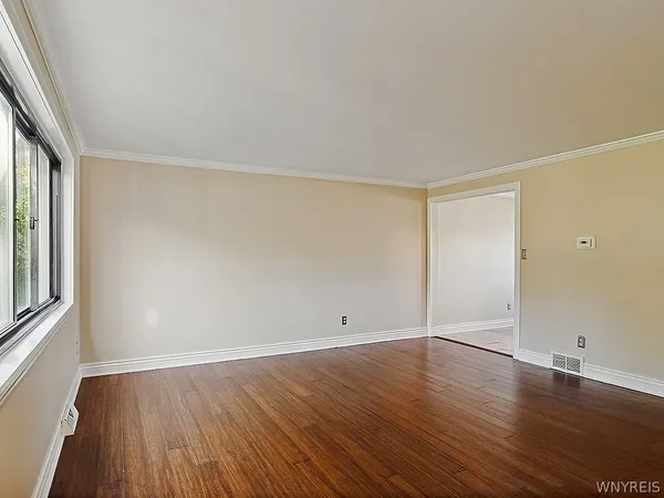 $185,000 | 1689 Orchard Park Road, West Seneca, NY 14224