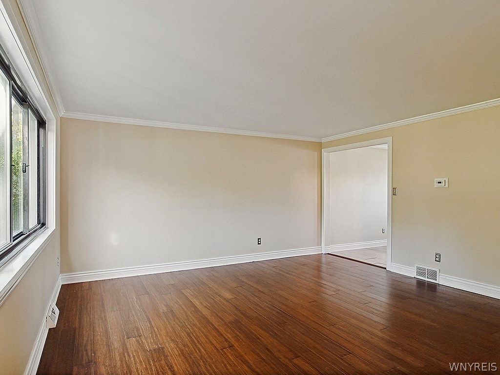 1689 Orchard Park Road West Seneca, NY 14224 - Photo 20 of 27