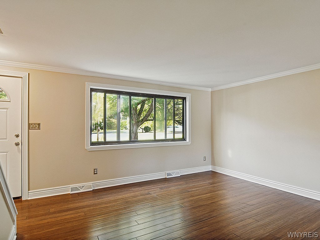 1689 Orchard Park Road West Seneca, NY 14224 - Photo 21 of 27