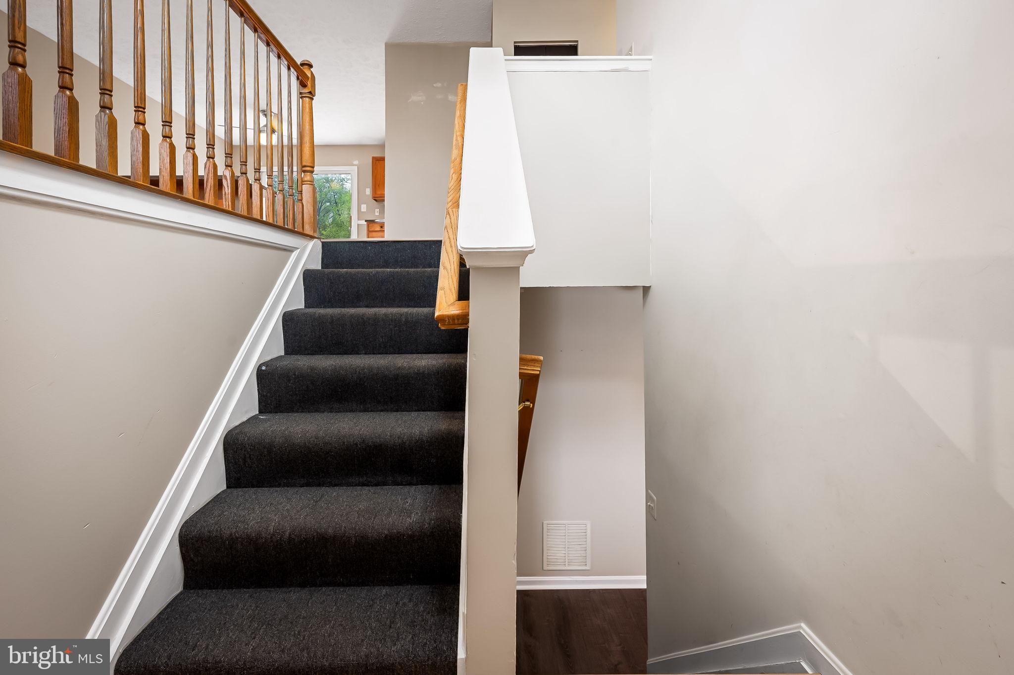 509 Silverside Road Edgewood, MD 21040 - Photo 6 of 42 Open Foyer View