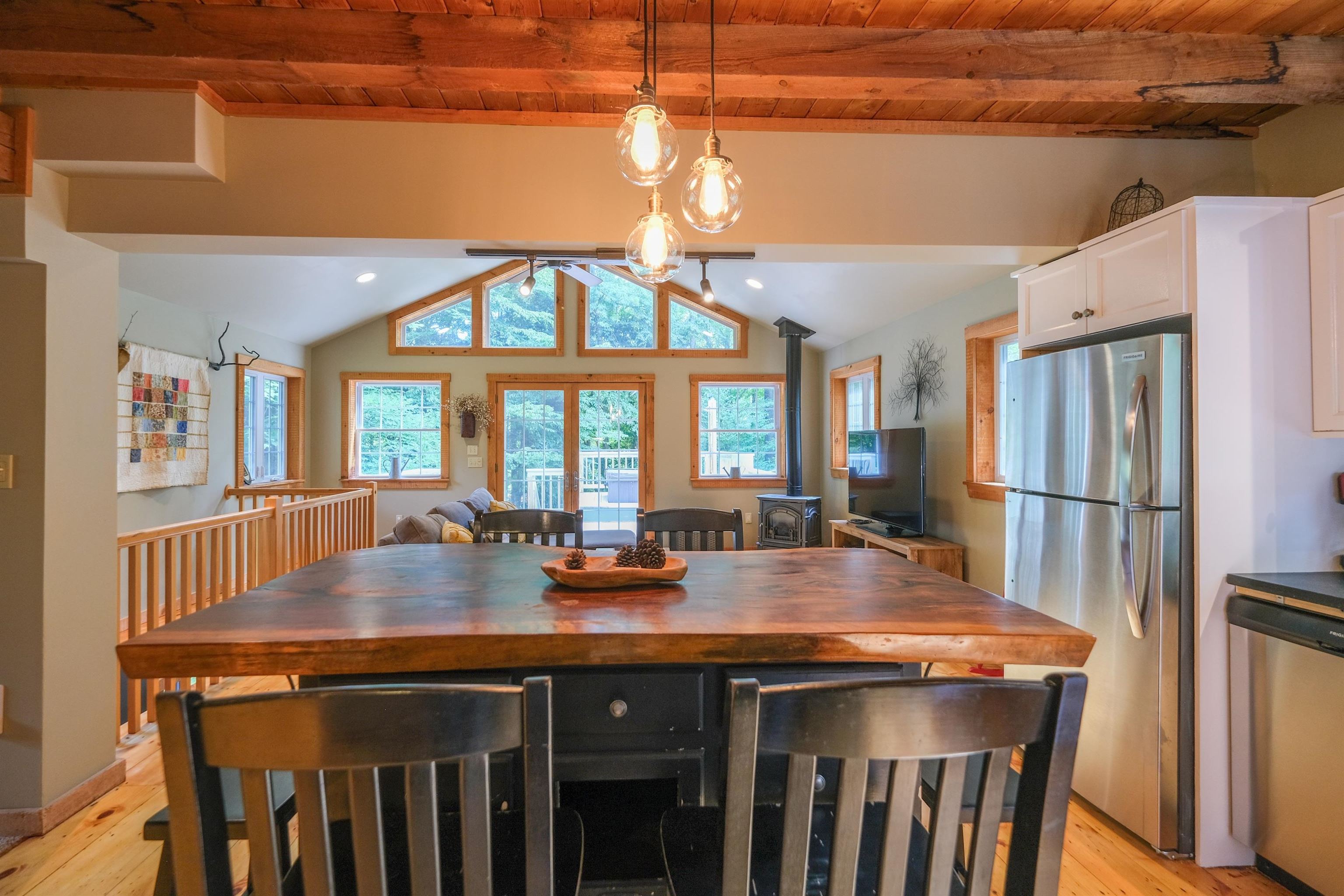 615 Old County Road Cavendish, VT 05142 - Photo 11 of 58