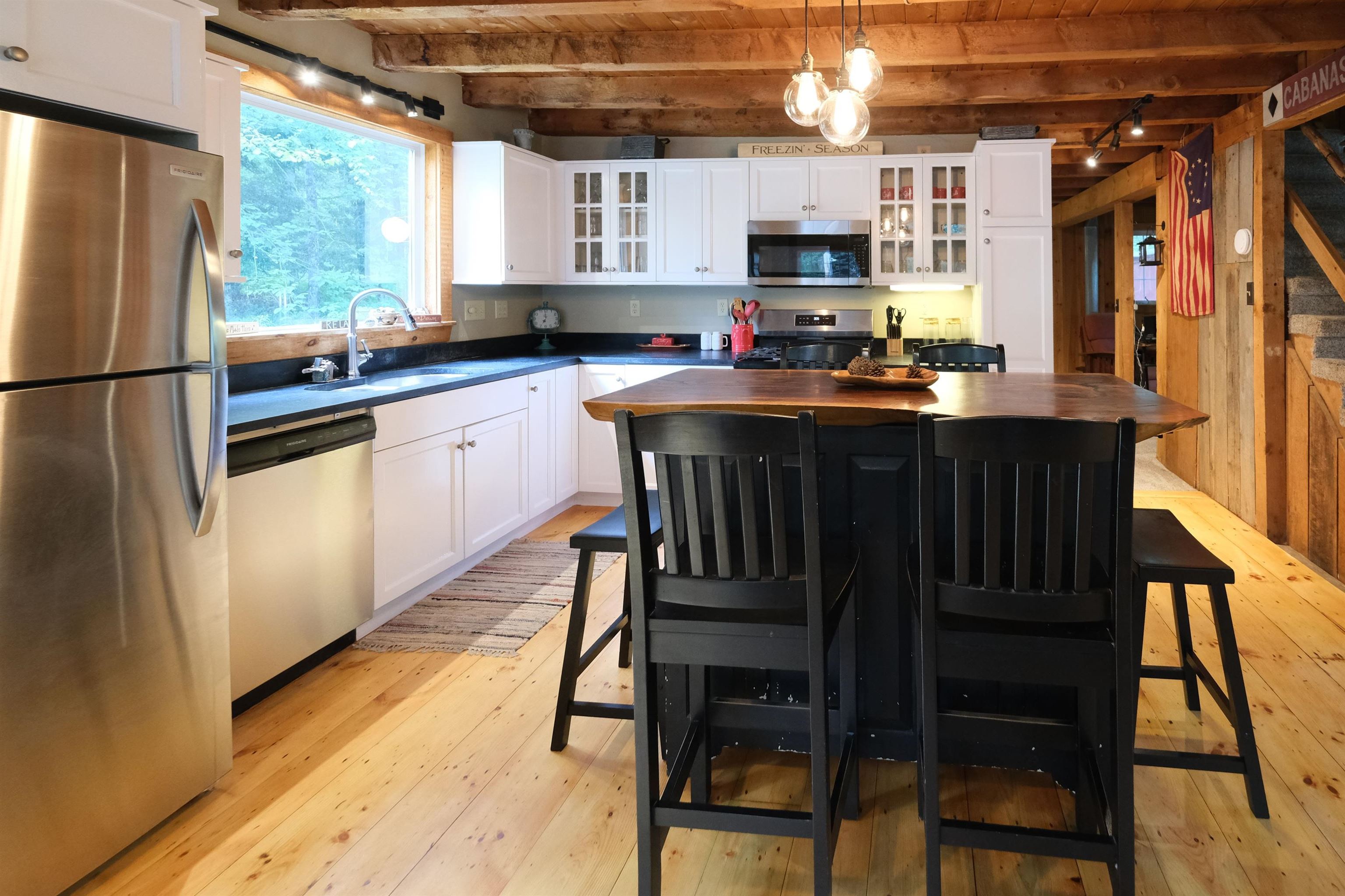 615 Old County Road Cavendish, VT 05142 - Photo 14 of 58