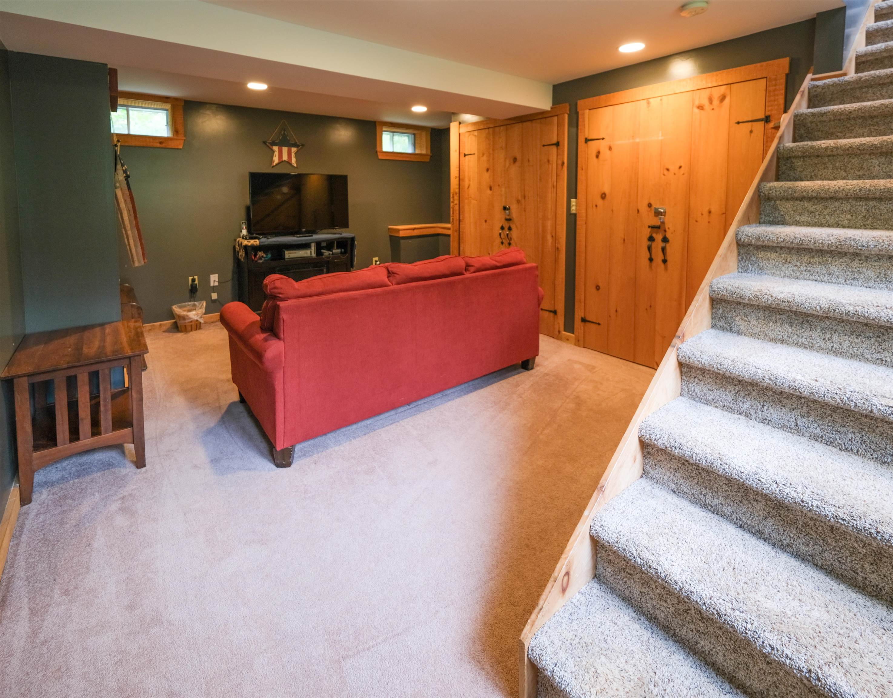 615 Old County Road Cavendish, VT 05142 - Photo 34 of 58