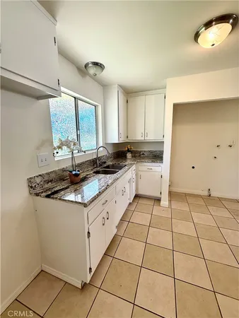 $3,575 | 684 East Lee Place, Azusa, CA 91702
