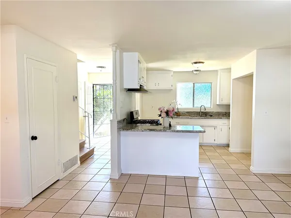 $3,575 | 684 East Lee Place, Azusa, CA 91702