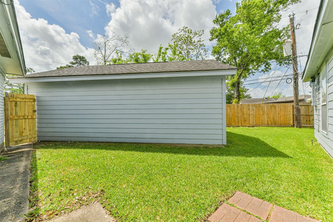 823 Townley Street Channelview, TX 77530 - Photo 27 of 29 a view of a backyard of the house