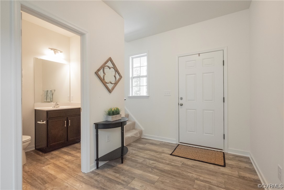 2119 Pemberton Road Richmond, VA 23238 - Photo 3 of 20 Gallery Image 3