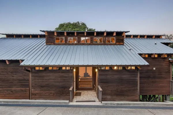 $975,000 | 2512 Sunset Cliff Road, Burnet, TX 78611
