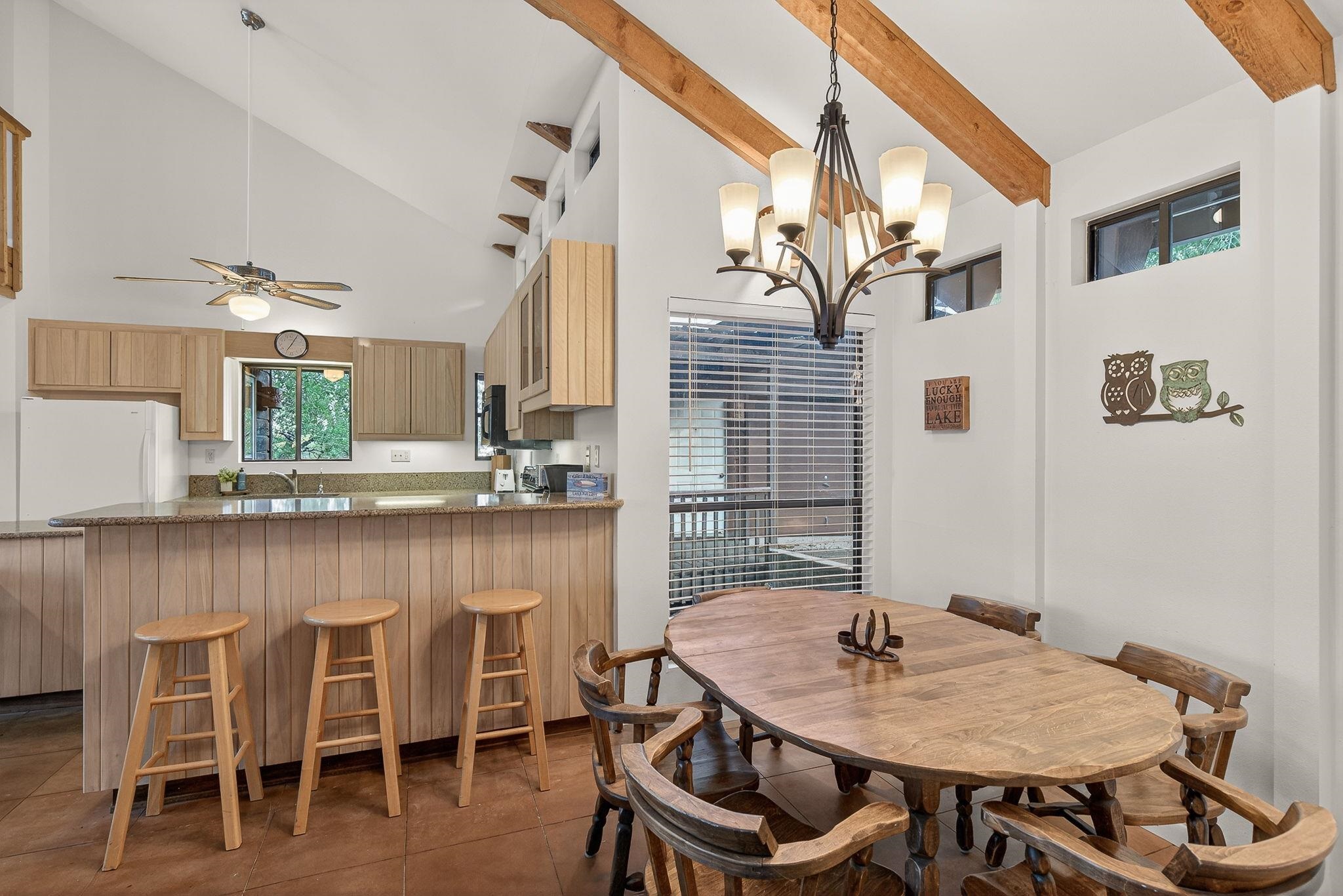 2512 Sunset Cliff Road Burnet, TX 78611 - Photo 20 of 38