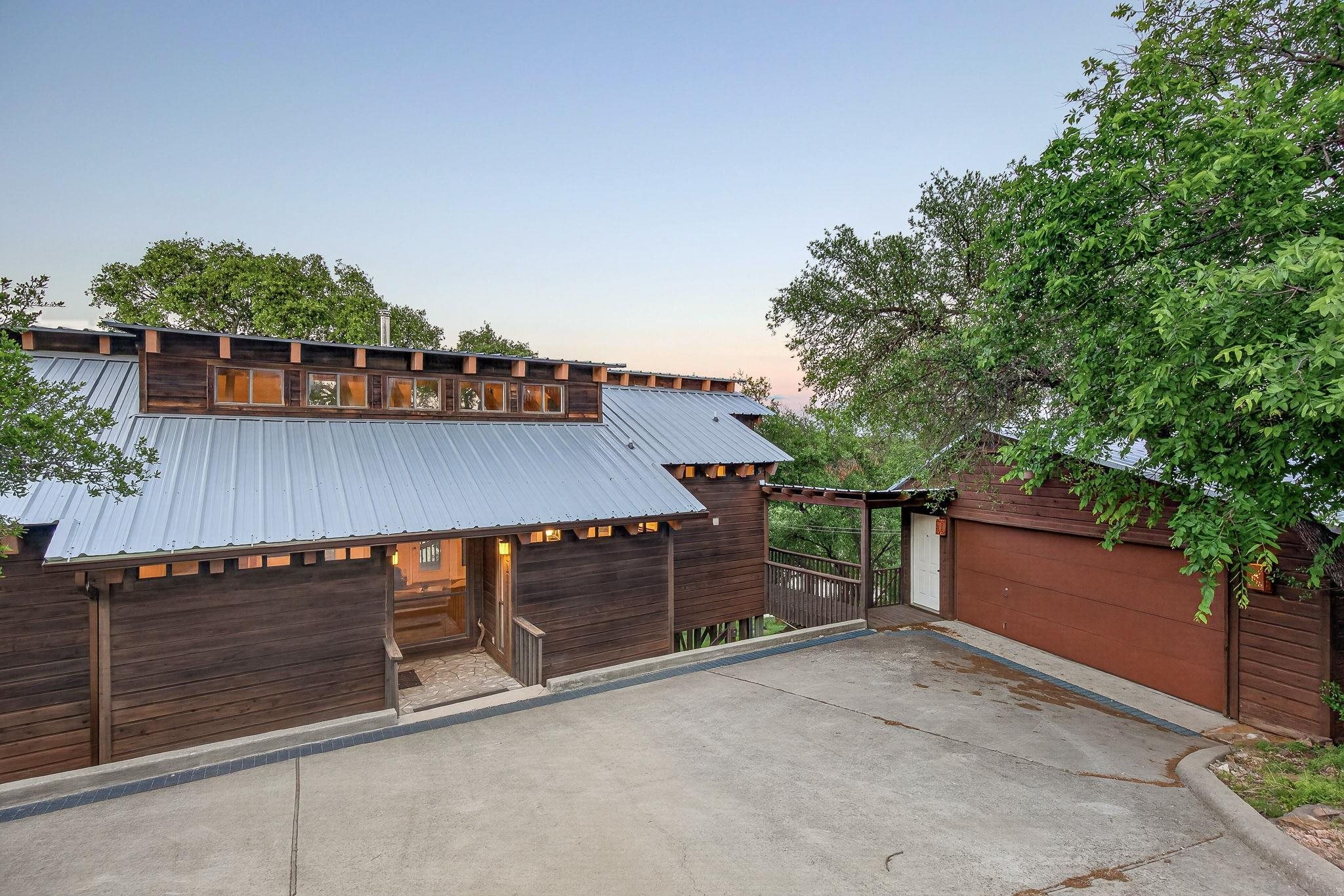 2512 Sunset Cliff Road Burnet, TX 78611 - Photo 27 of 38