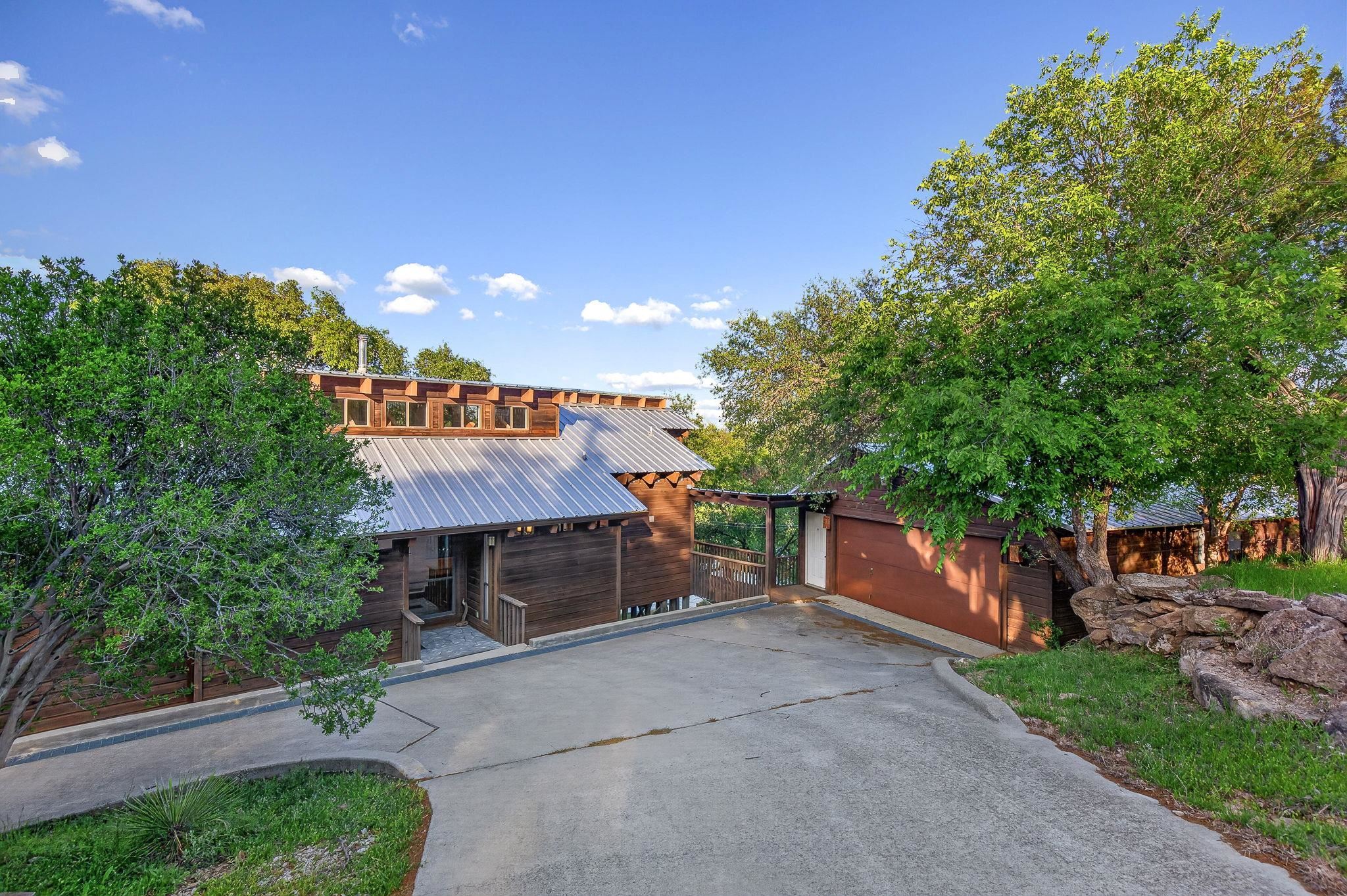 2512 Sunset Cliff Road Burnet, TX 78611 - Photo 28 of 38