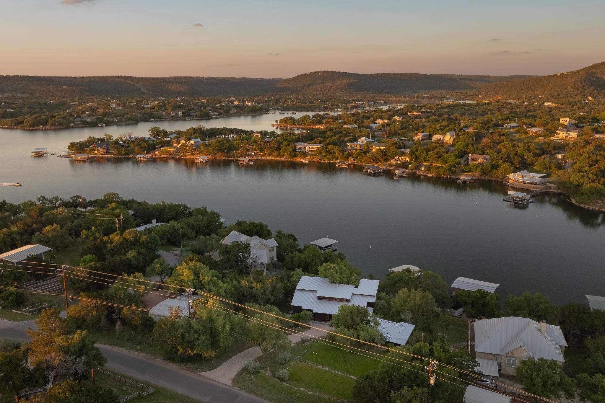 2512 Sunset Cliff Road Burnet, TX 78611 - Photo 35 of 38
