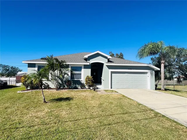 $275,000 | 6336 Florida Circle West, Apollo Beach, FL 33572