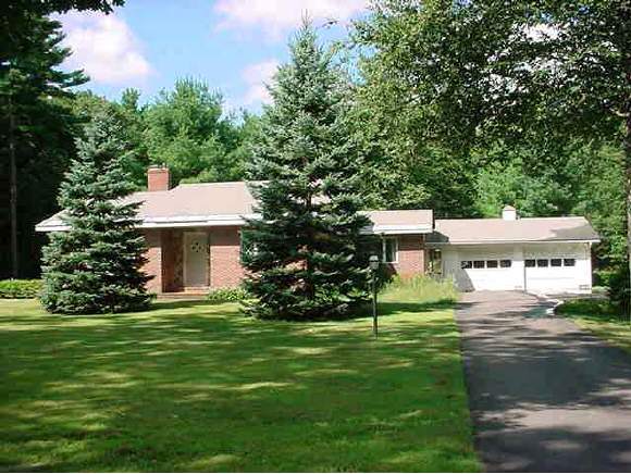 73 Bellamy Road Dover, NH 03820 - Photo 1 of 5 Gallery Image 1