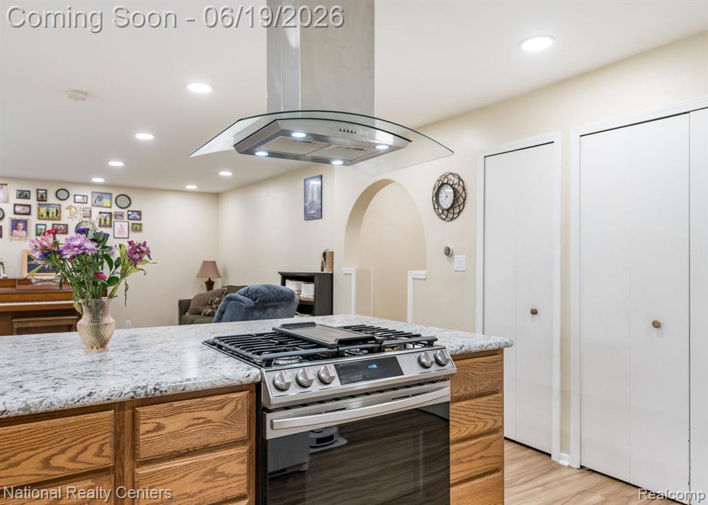 5223 Woodlane Road Clarkston, MI 48348 - Photo 18 of 36