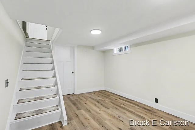 $299,900 | 945 Van Eyck Street, Muskegon, MI 49442