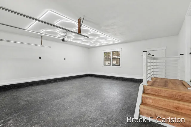 $299,900 | 945 Van Eyck Street, Muskegon, MI 49442