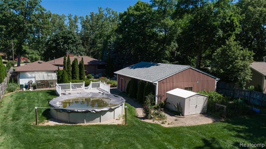 3496 Hazelton Avenue Rochester Hills, MI 48307 - Photo 3 of 35