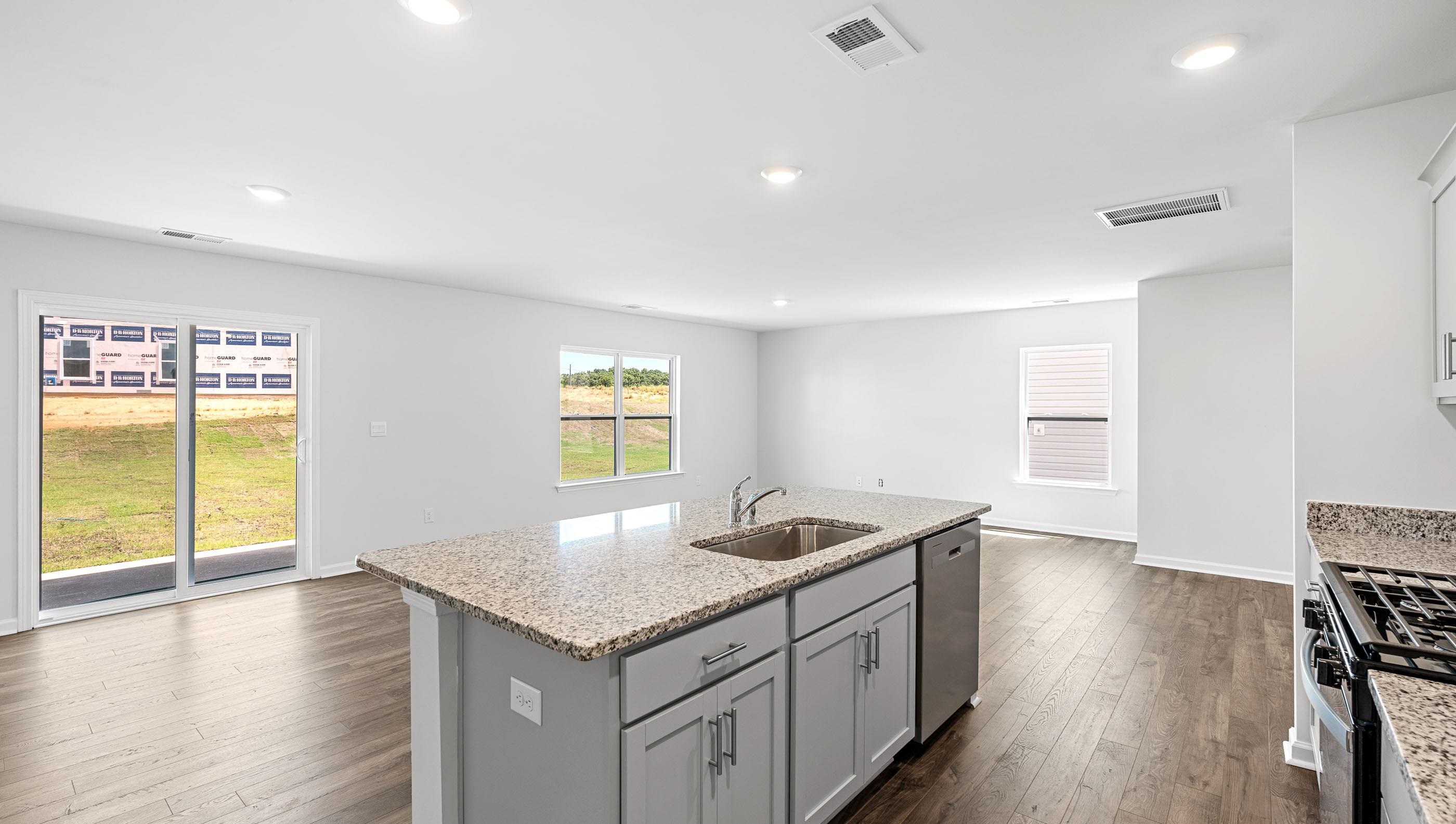 503 Cordgrass Road Fountain Inn, SC 29644 - Photo 10 of 36