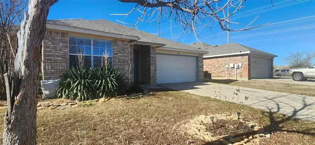 $320,000 | 3709 Northpointe Drive, Denton, TX 76207