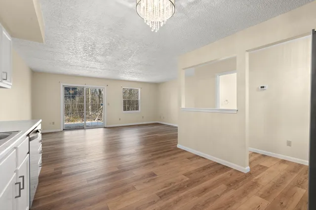 $245,000 | 200 Summertree Drive, Porter, IN 46304