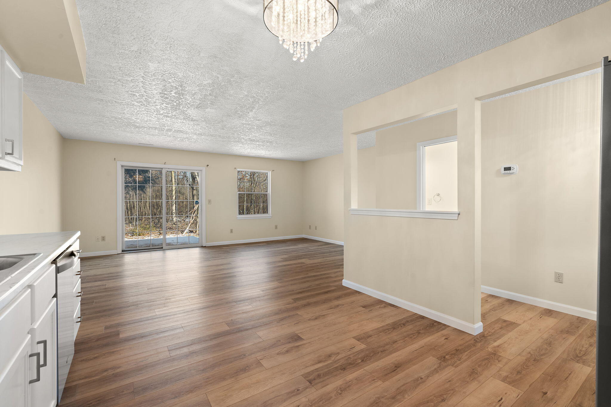 200 Summertree Drive Porter, IN 46304 - Photo 11 of 21 2048x1365