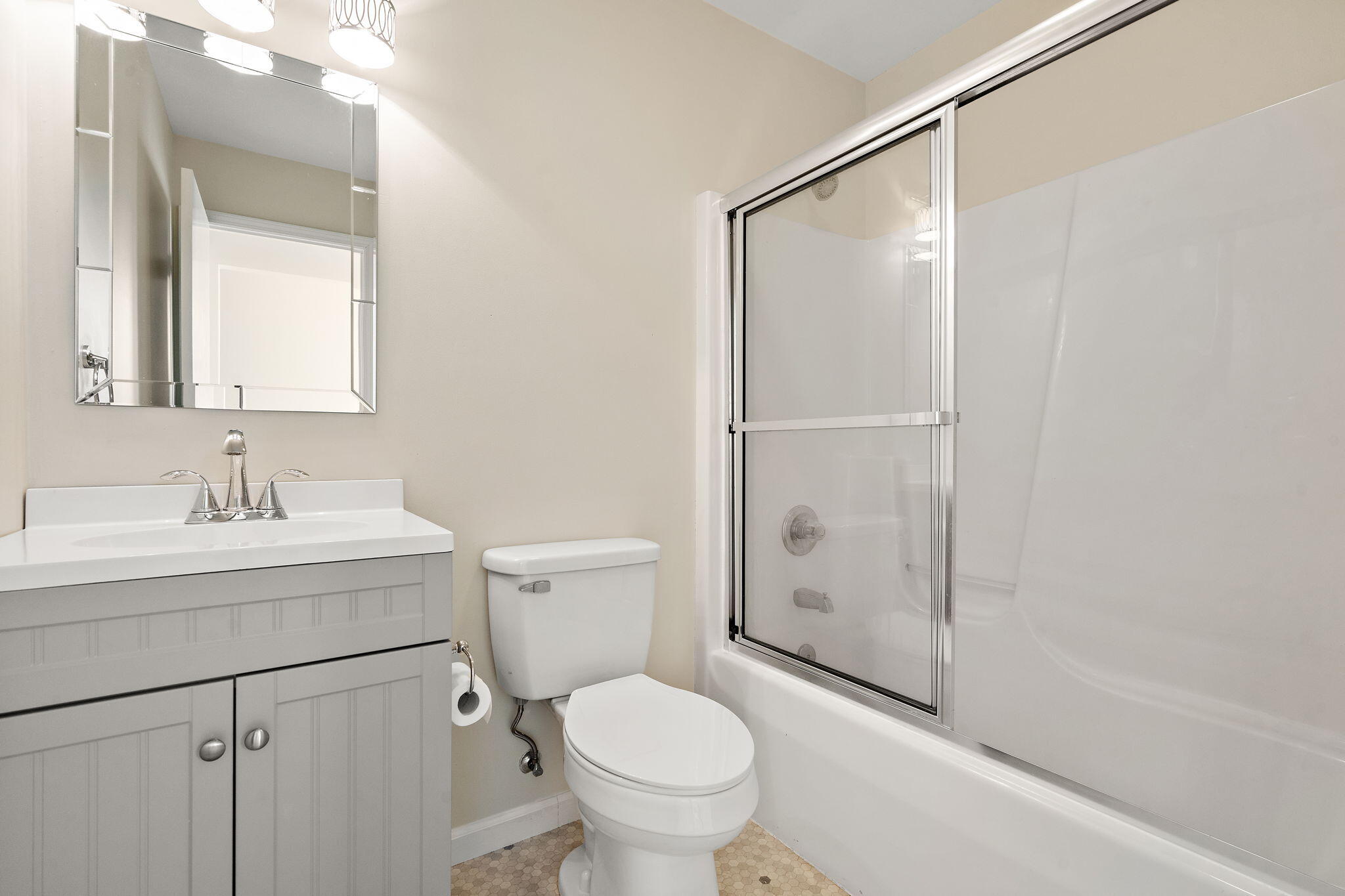 200 Summertree Drive Porter, IN 46304 - Photo 18 of 21 2048x1365